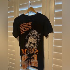 Texas Chainsaw Massacre tee, size S